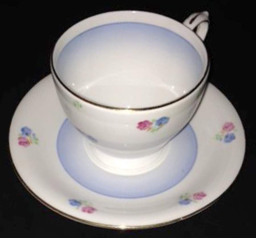 595 Footed Cup & Saucer Set by Royal Copenhagen-1