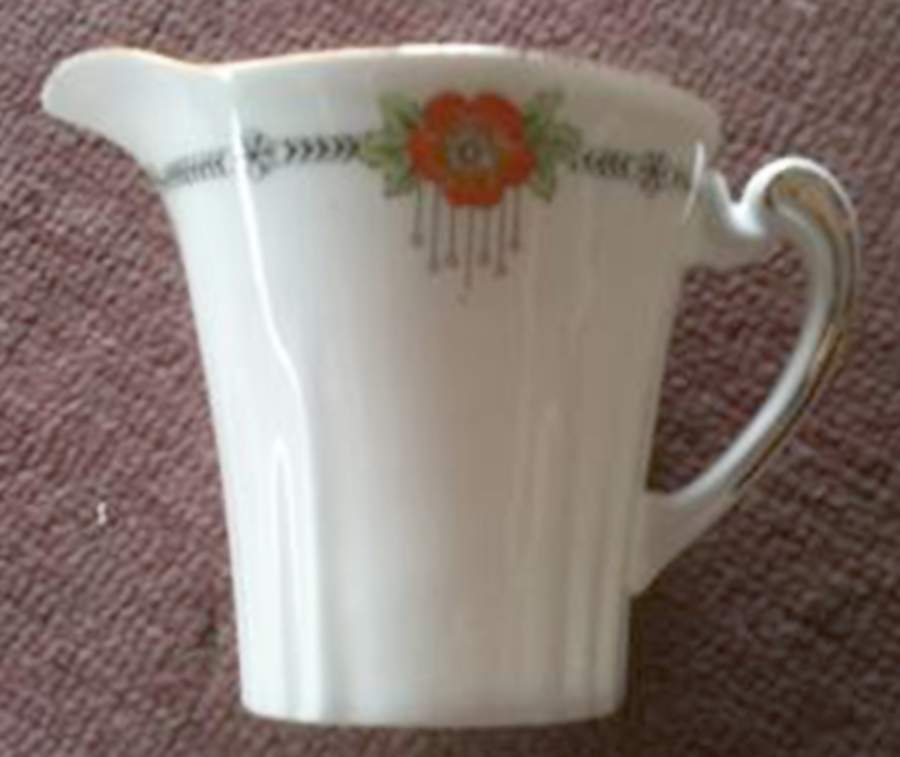 Melita Creamer by Roslyn (England)-1