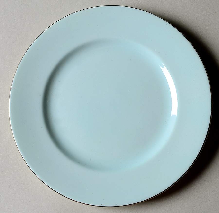 ROA282 Bread & Butter Plate by Royal Albert-1