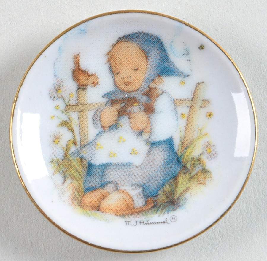 He Loves Me? Toy Plate by Reutter Porzellan-1