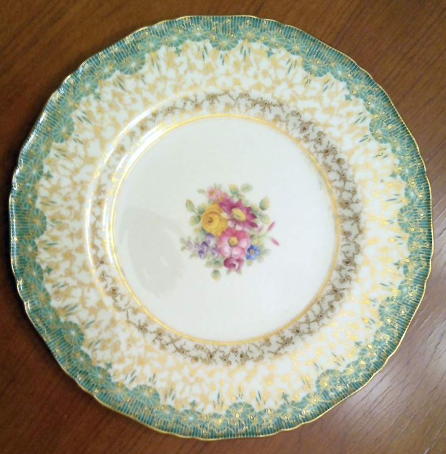Z1366 Dinner Plate by Royal Worcester-1