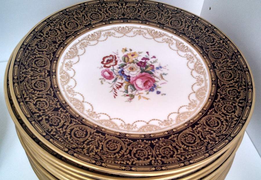 ROC245 Dinner Plate by Royal Cauldon-1