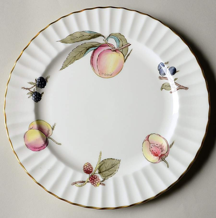 Burbank (Warmstry, Ribbed) Dinner Plate by Royal Worcester-1