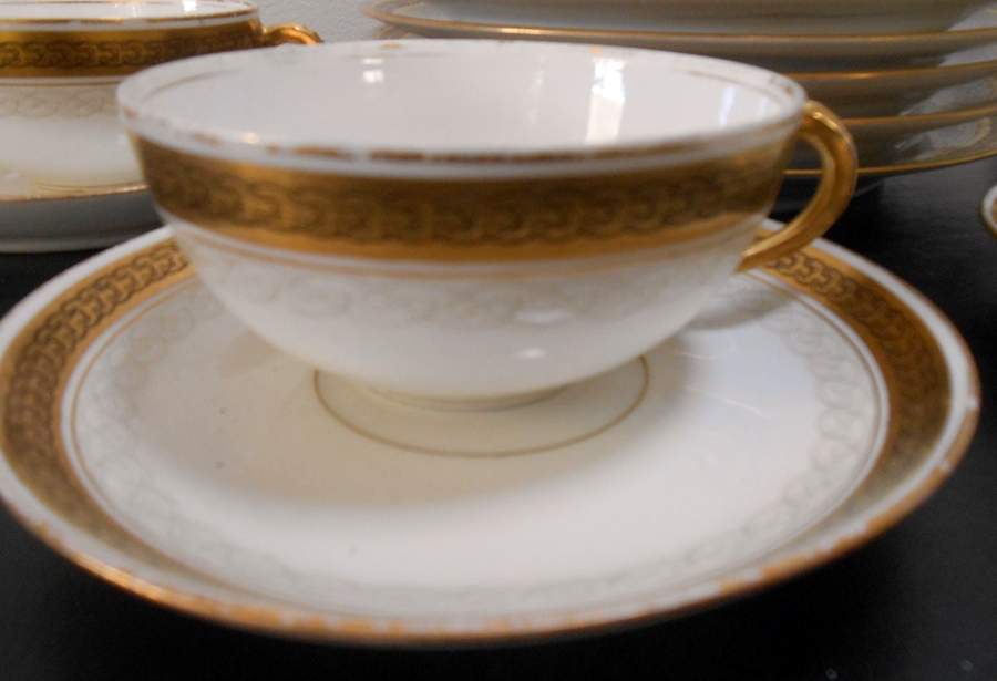 RDN224 Flat Cup & Saucer Set by M Redon-1