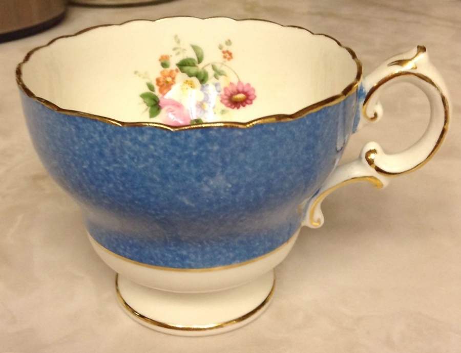 T4389 Blue Footed Cup by Royal Cauldon-1