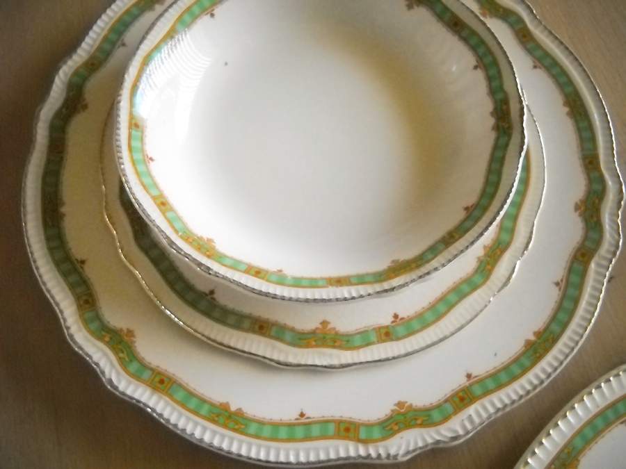 RWI233 Dinner Plate by Royal Winton-1