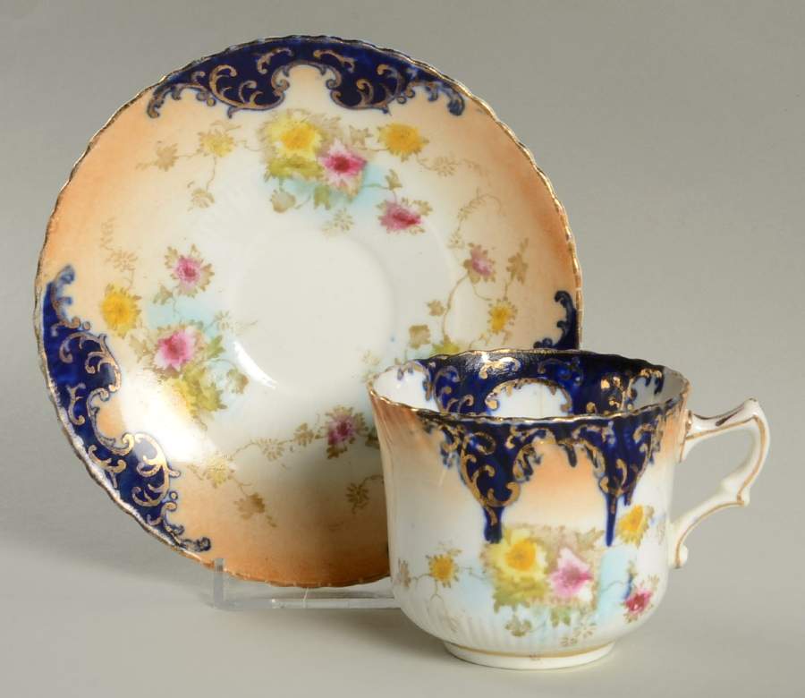 Poppy Flat Cup & Saucer Set by Royal Albert-1