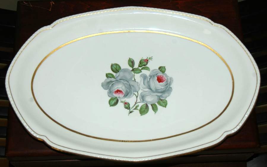 ROT166 14" Oval Serving Platter by Royal Tettau-1