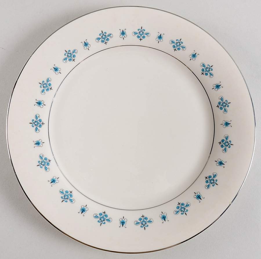 Allure Dinner Plate by Royal Castle-1