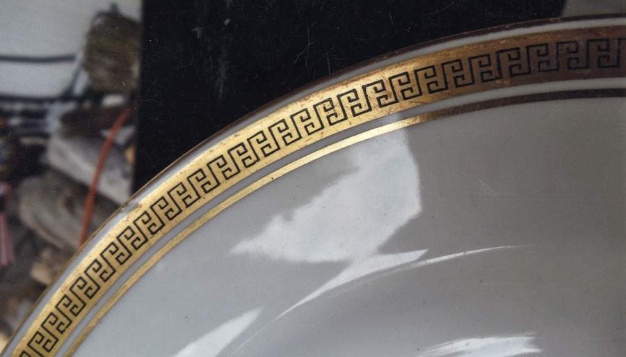 E5106 Dinner Plate by Royal Doulton-1