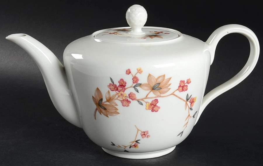 R2993 Teapot & Lid by Rosenthal - Continental-1