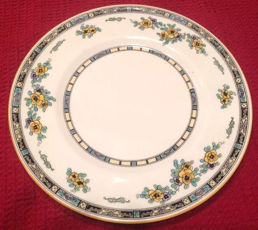 H2057 Dinner Plate by Royal Doulton-1