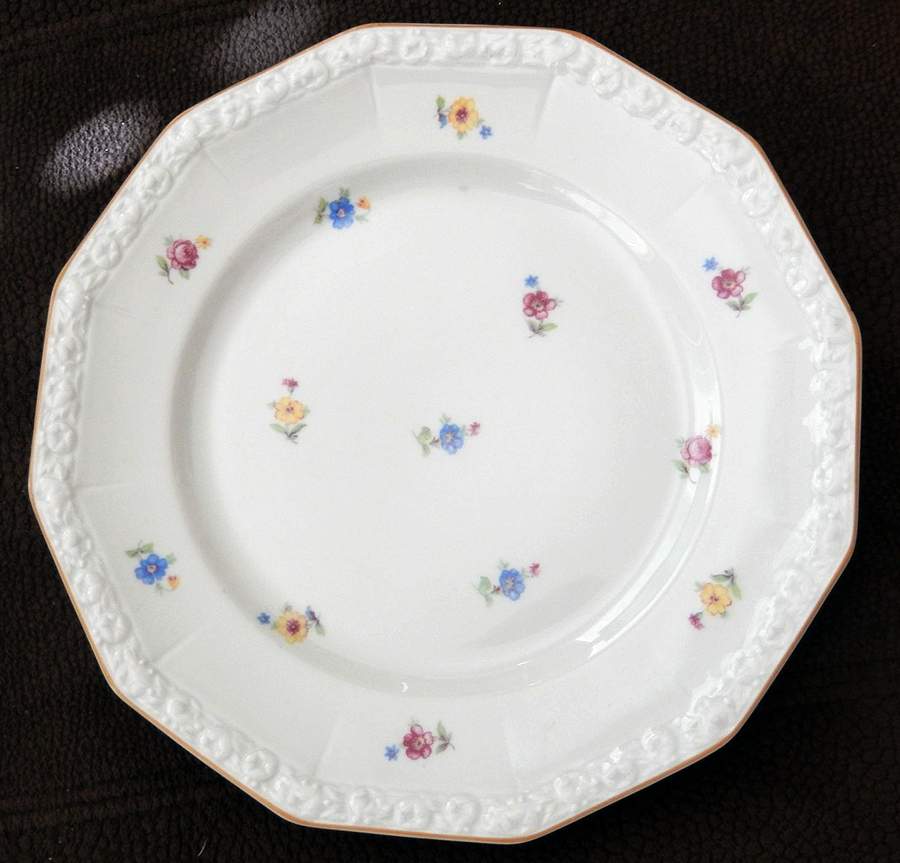 R3000 Dinner Plate by Rosenthal - Continental-1