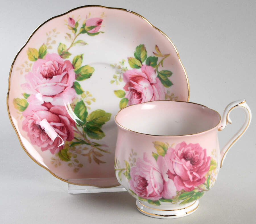 ROA288 Footed Cup & Saucer Set by Royal Albert-1