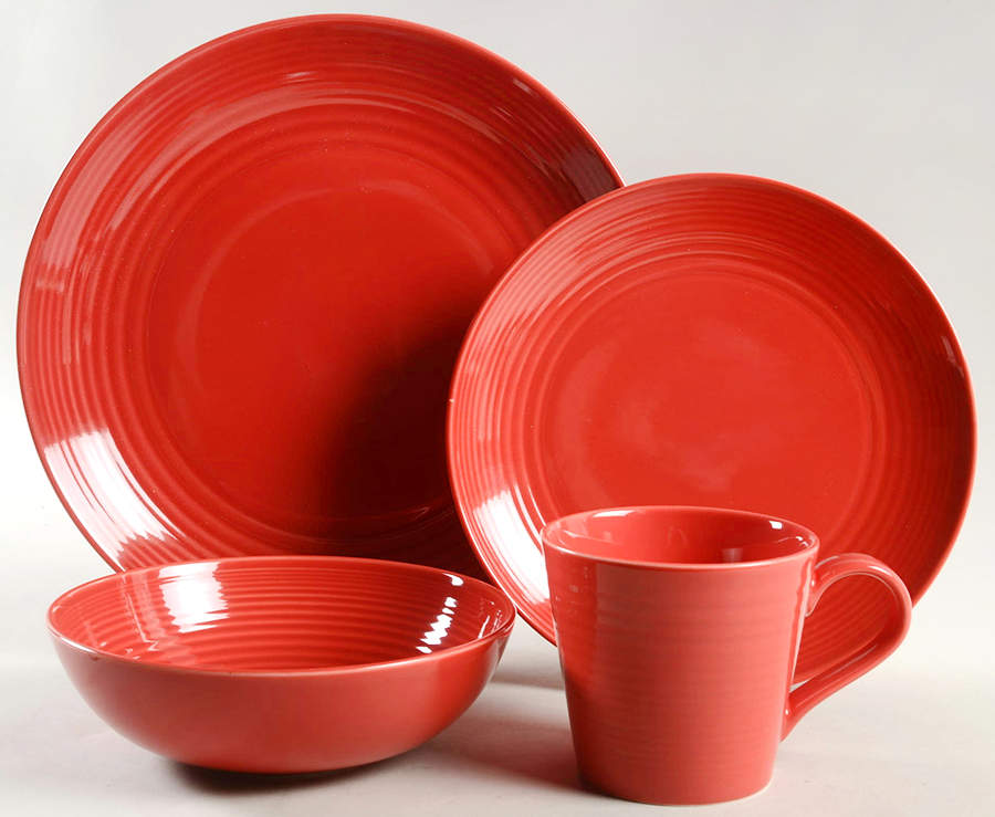 Maze Chilli Red 4 Piece Place Setting by Royal Doulton-1