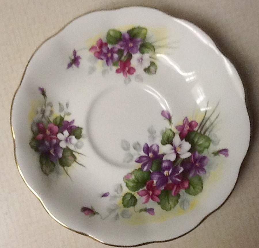 ROA292 Saucer by Royal Albert-1