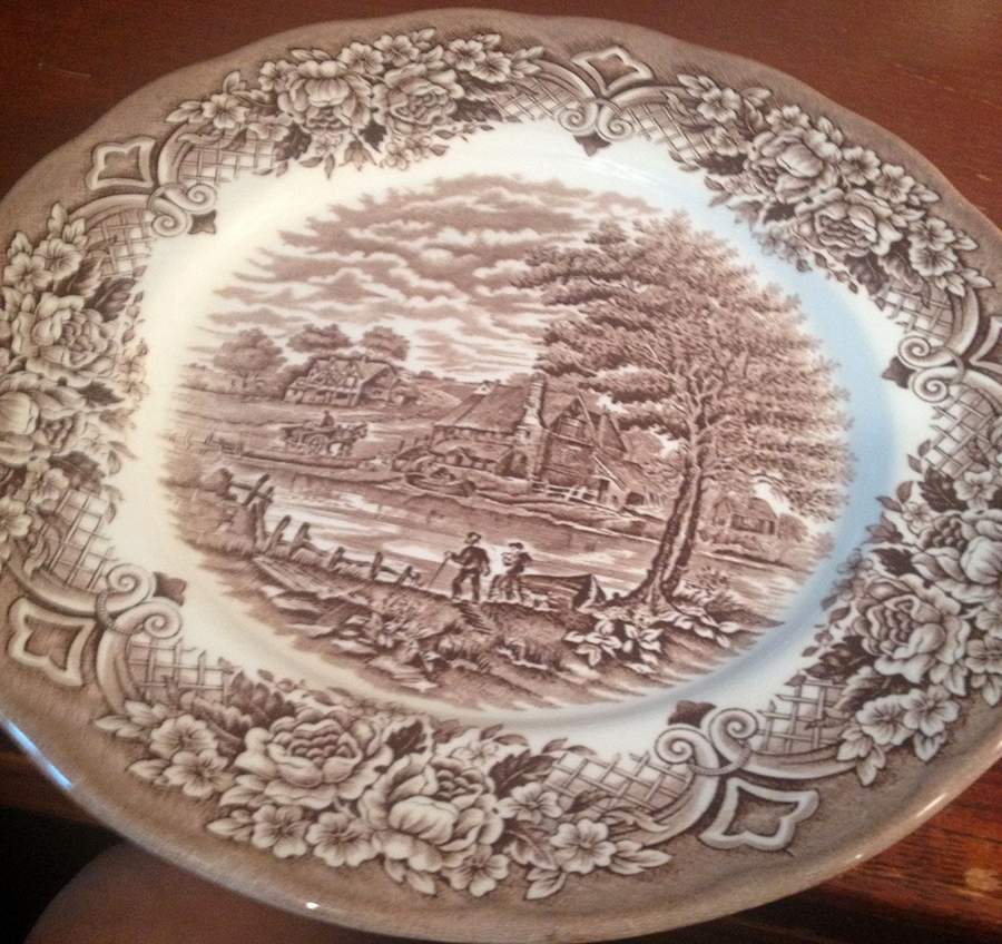 Homeland Brown Dinner Plate by Ravensdale-1