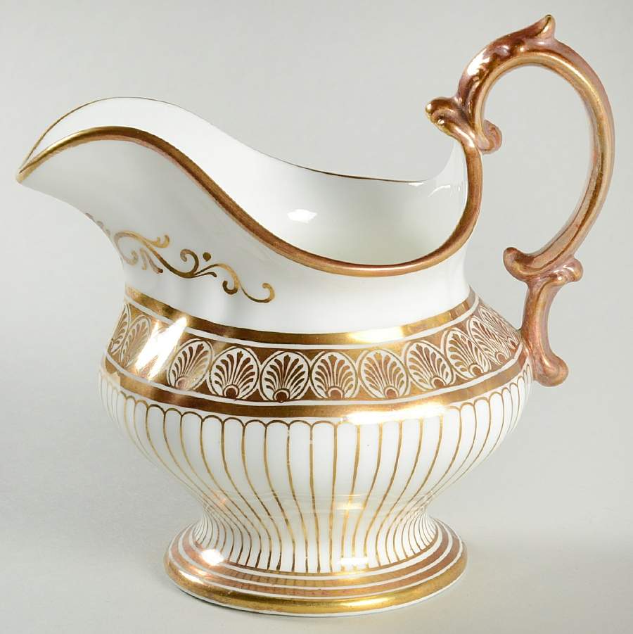 K3451 Creamer by Royal Cauldon-1