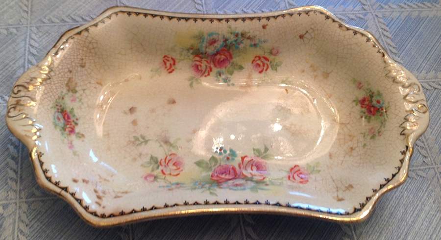 9761 9" Oval Vegetable Bowl by Royal Winton-1