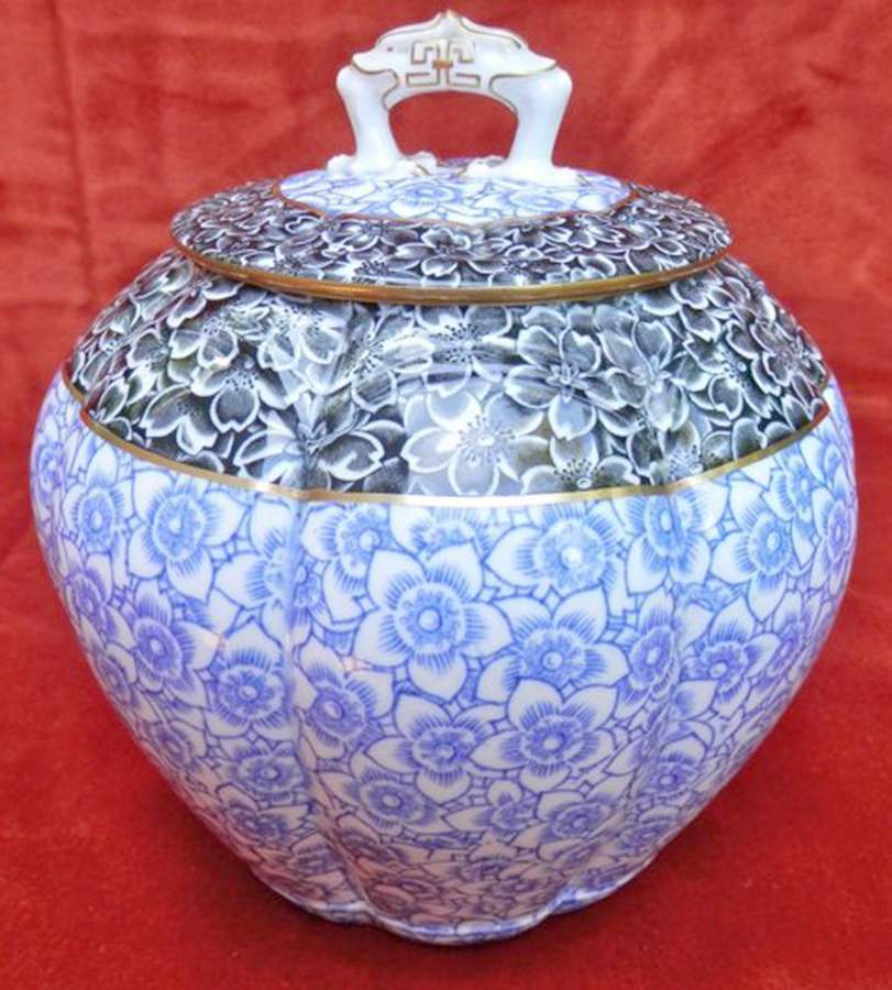 W407 Biscuit Barrel & Lid by Royal Worcester-1