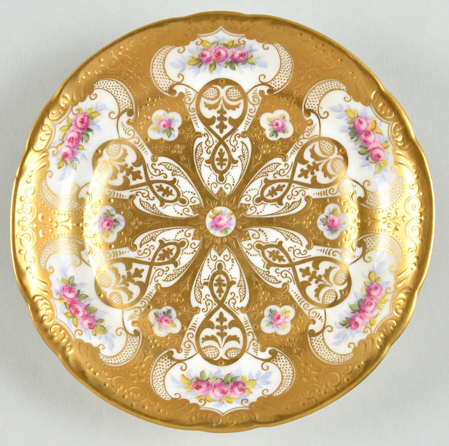 N827 Saucer by Royal Cauldon-1