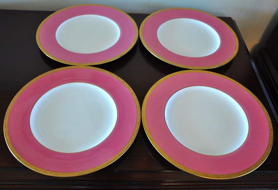 C1857 Dinner Plate by Royal Worcester-1