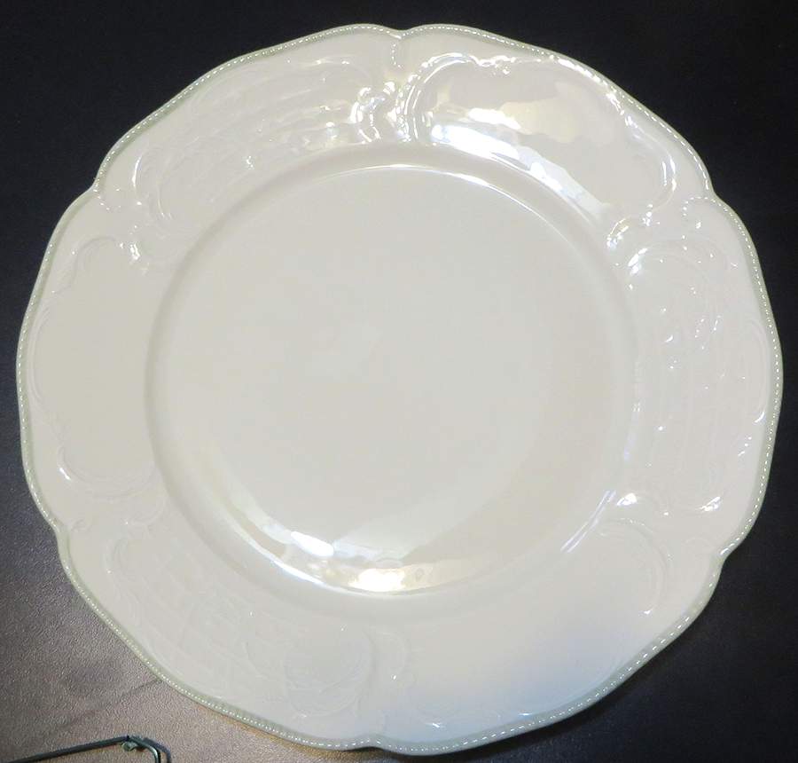 R2343 Dinner Plate by Rosenthal - Continental-1