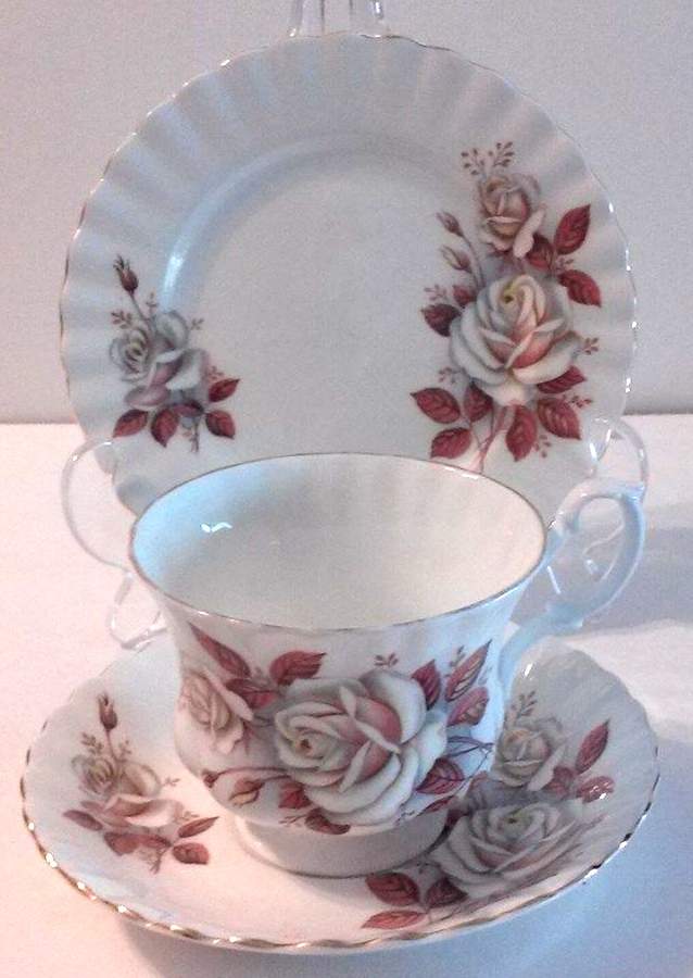 RIC12 Salad Plate by Richmond (England)-1