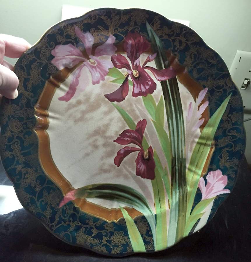 A1454 Dinner Plate by Royal Doulton-1