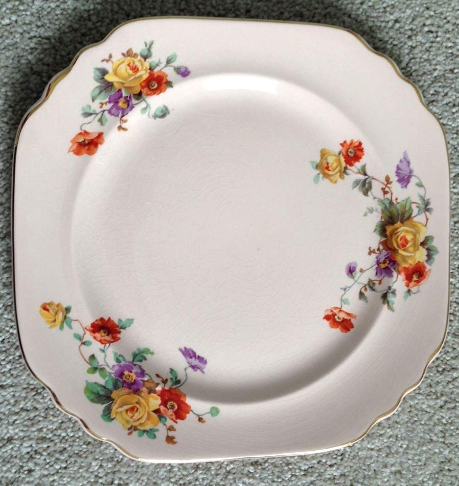 RYL388 Dinner Plate by Royal (USA)-1