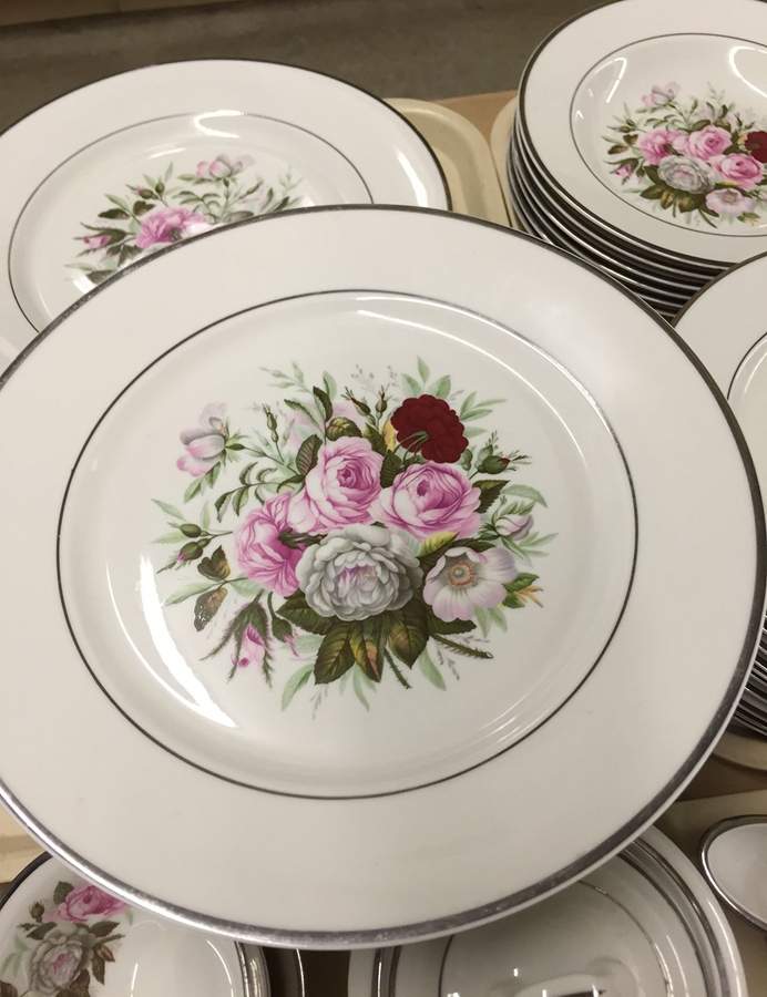 Lady Lee (Platinum Trim) Dinner Plate by Royal Jackson-1