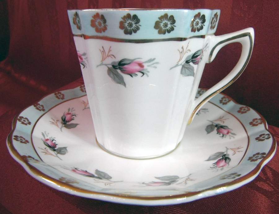 5164 Flat Cup & Saucer Set by Royal Dover-1