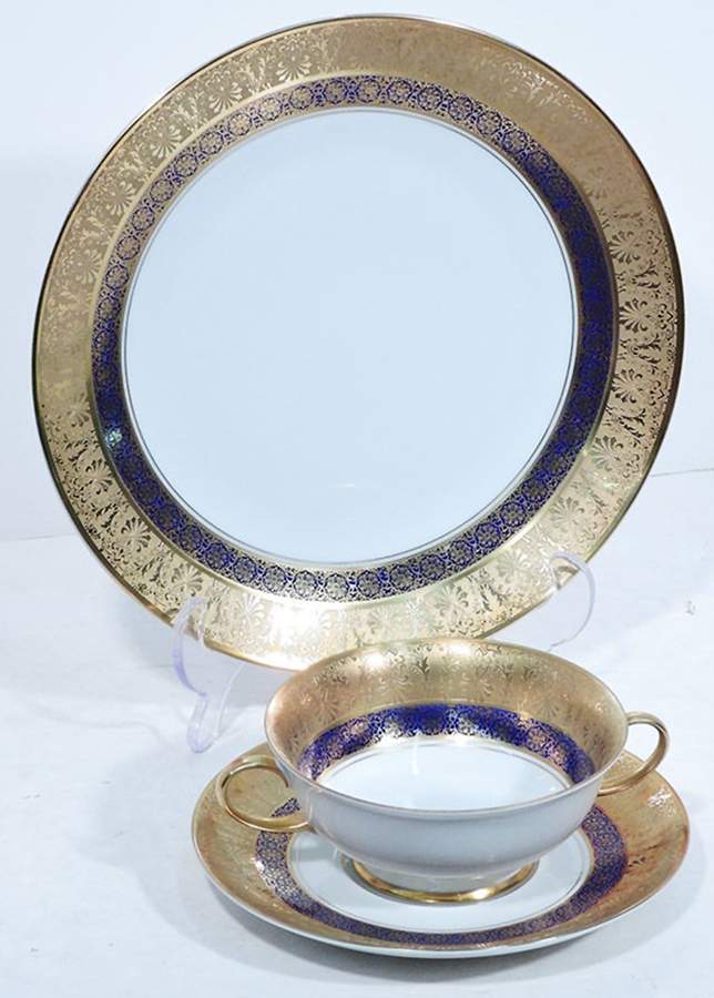 R3017 Footed Cream Soup Bowl & Saucer Set by Rosenthal - Continental-1