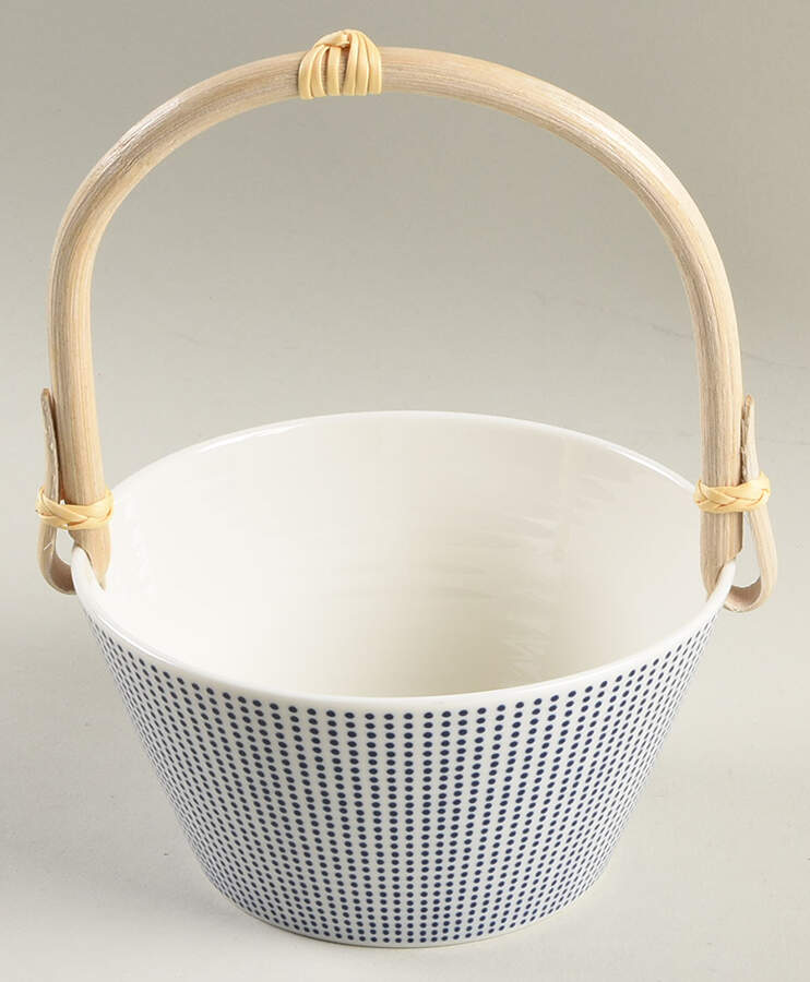 Pacific 7''-7 1/4'' Basket W/Bamboo Handle HC by Royal Doulton-1