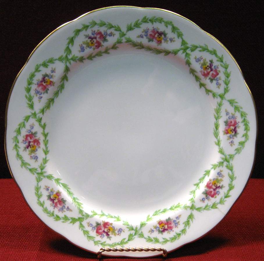 7893 Dinner Plate by Royal Cauldon-1