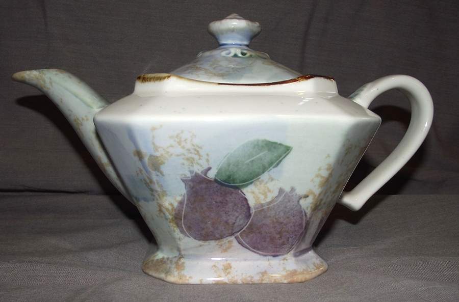 Plum Fruit Teapot & Lid by Robert Gordon-1