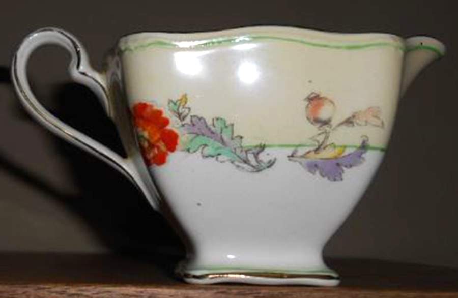 RWI1086 Ascot Creamer by Royal Winton-1