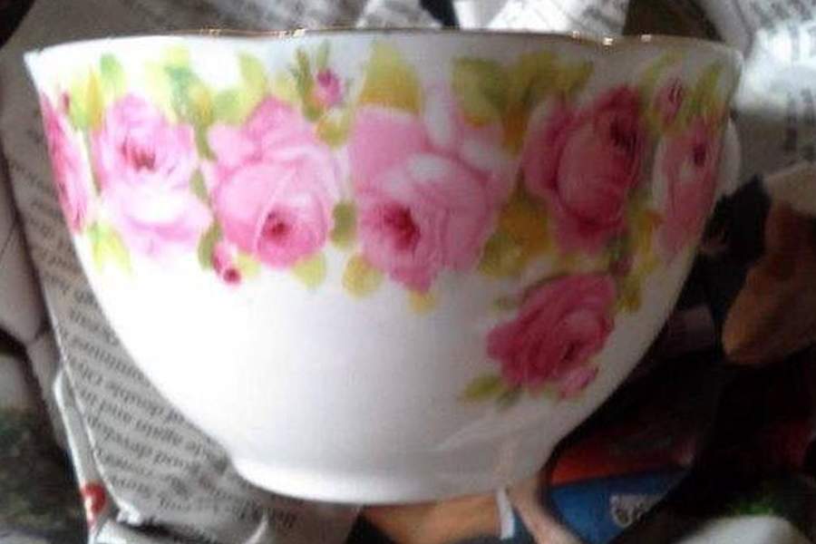 EC882 Flat Cup by Royal Doulton-1