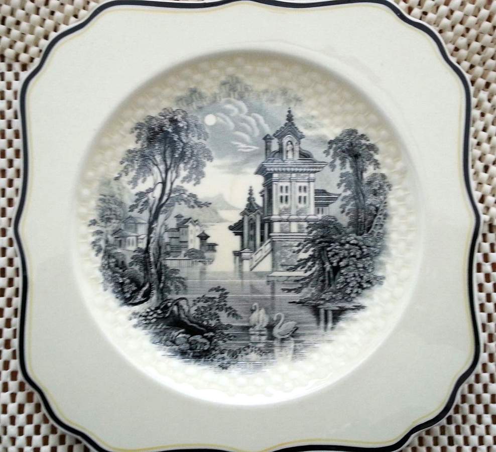 D4796 Salad Plate by Royal Doulton-1