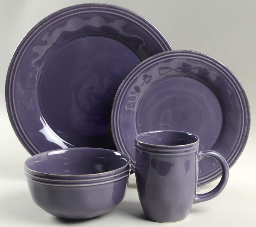 Cucina Lavender 4 Piece Place Setting by Rachael Ray-1