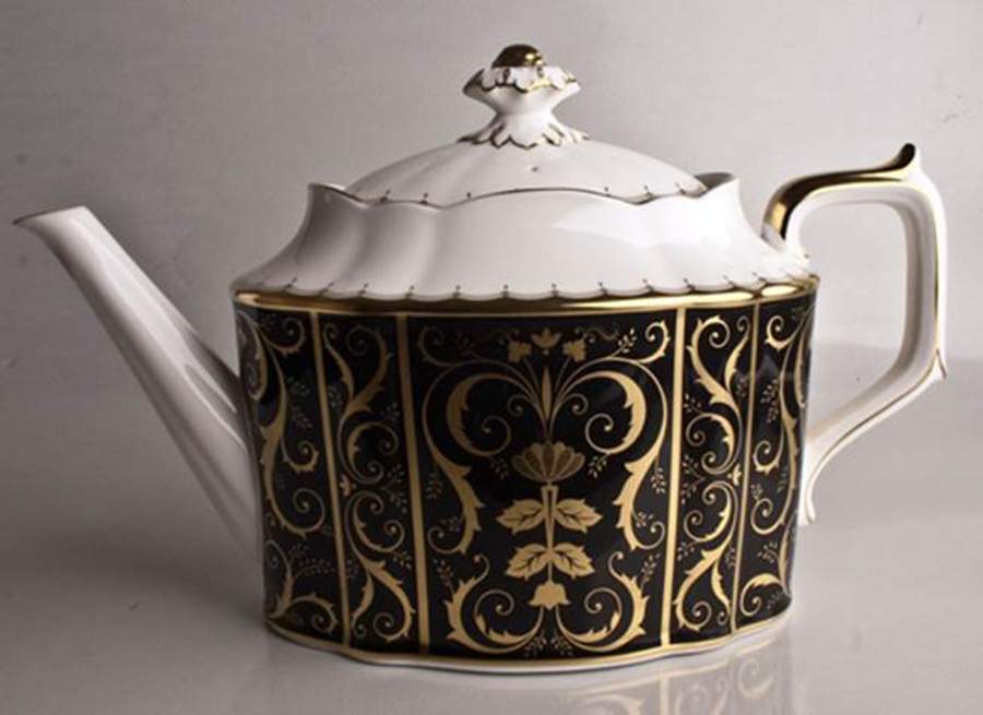 Darley Abbey Harlequin Black Teapot & Lid by Royal Crown Derby-1