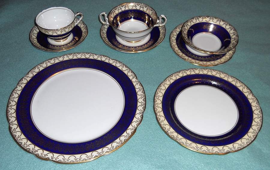 RST246 Dinner Plate by Royal Stafford-1