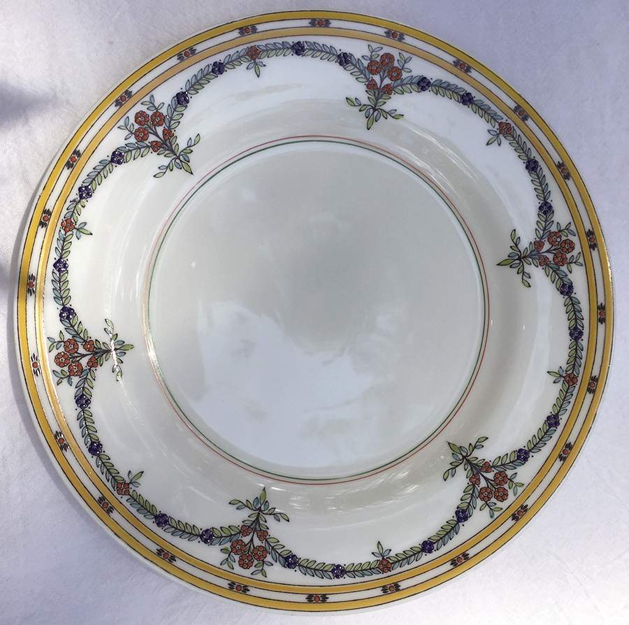 C713 Dinner Plate by Royal Worcester-1