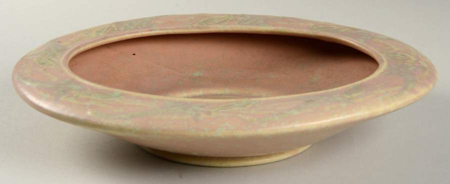 Cremona Pink Centerpiece/Console Bowl by Roseville-1