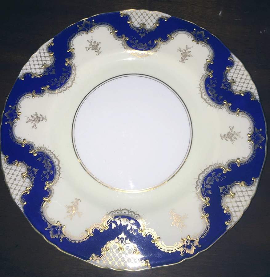 RW327 Dinner Plate by Royal Worcester-1
