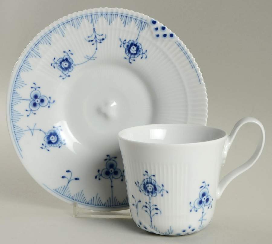 Blue Elements Flat Cup & Saucer Set by Royal Copenhagen-1