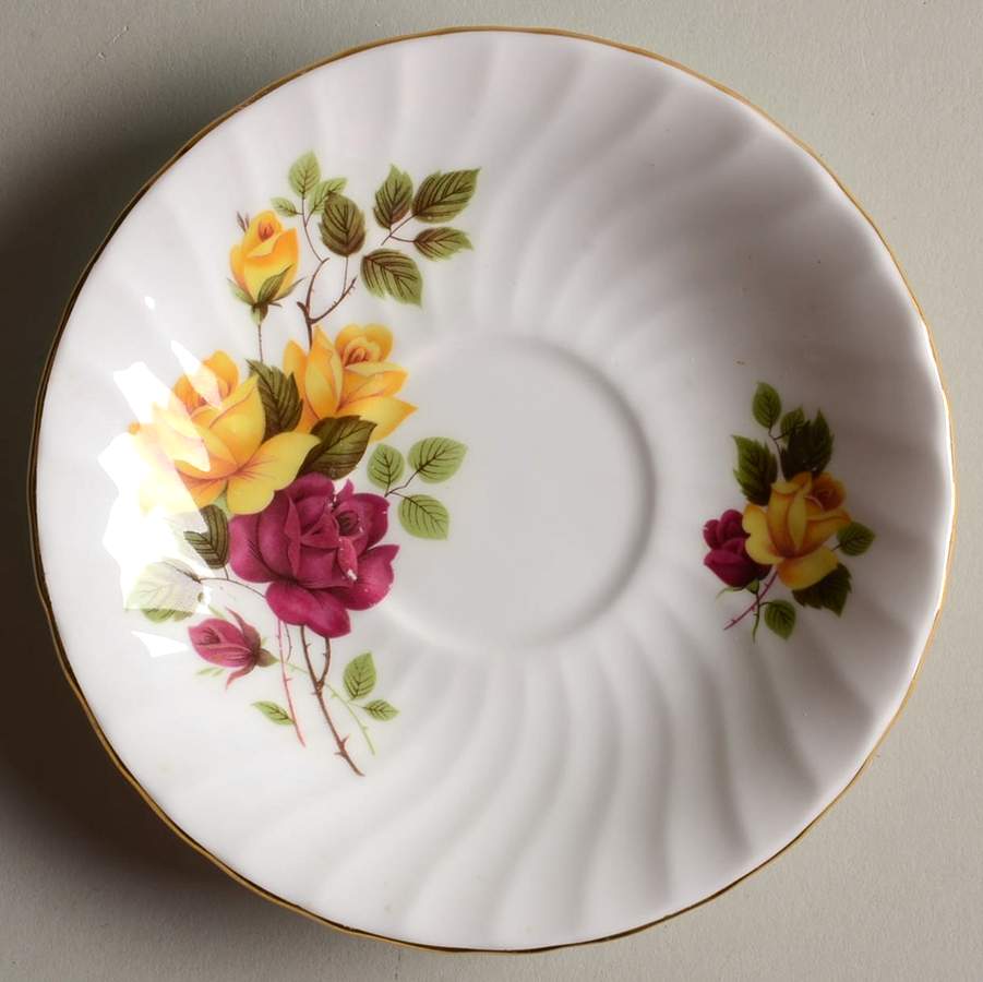 RIM31 Saucer by Royal Imperial-1