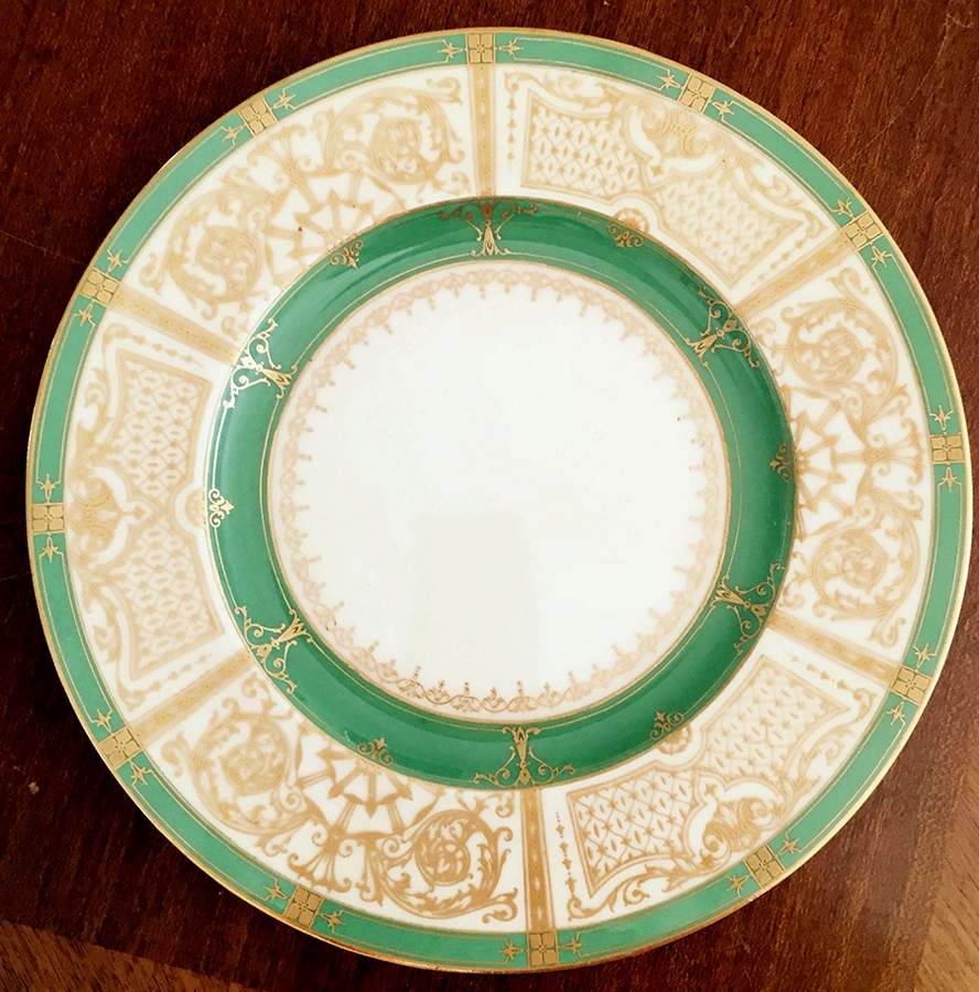 RW328 Dinner Plate by Royal Worcester-1