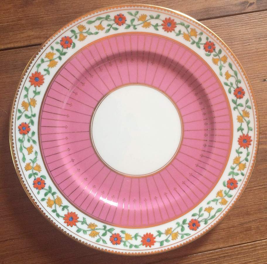 V6207 Luncheon Plate by Royal Cauldon-1