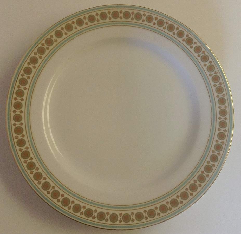 RYD110 Dinner Plate by Raynaud-1